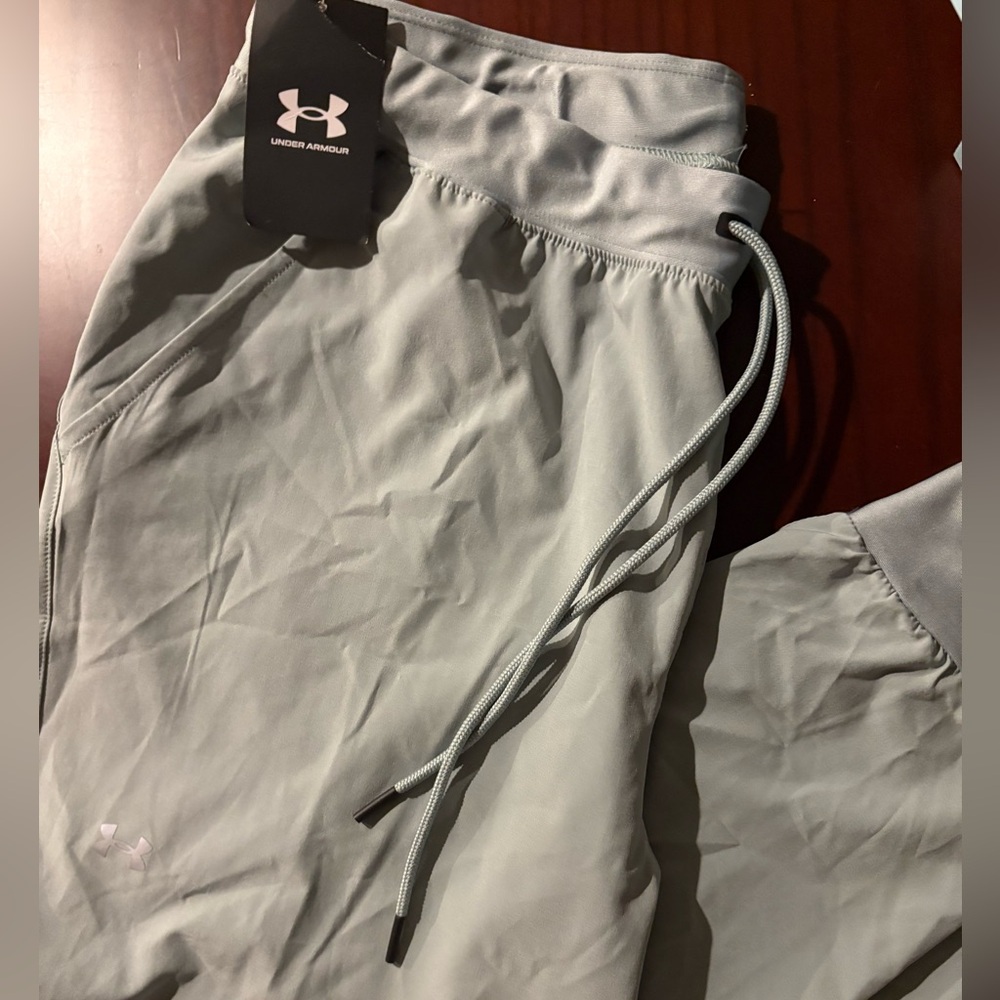 Under Armour DriFit joggers